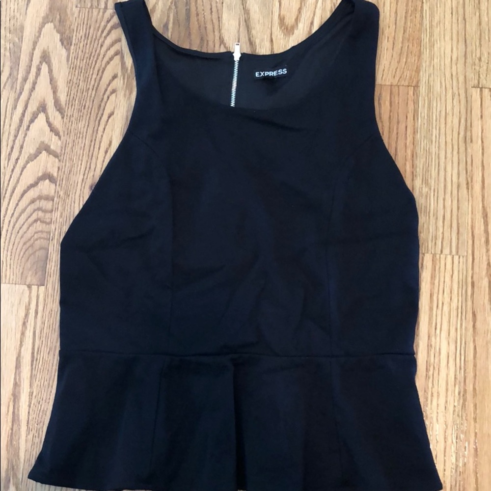 Express peplum